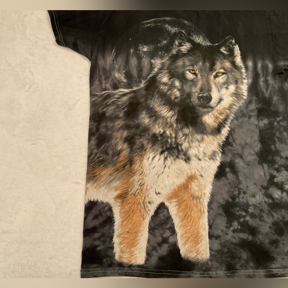 Gildan Wolf & Moon Men’s/Unisex T-Shirt Size Small - Picture 5 of 10